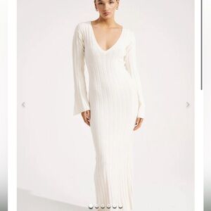 SYLK Cream/ White Maxi Long Sleeve Dress Size S